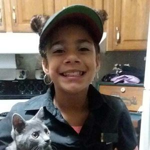 Meet your Posher, Conley